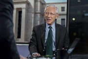 事业概念宏观经济学教授兼实践者Stanley Fisher逝世 曾培养全球多位经济决策者